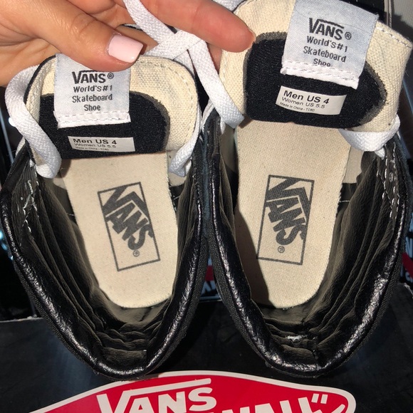 High Top VANS - Picture 6 of 7